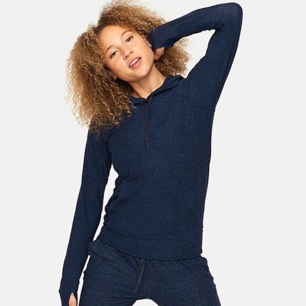 Outdoor Voices All Day Hoodie in Blue, size Small